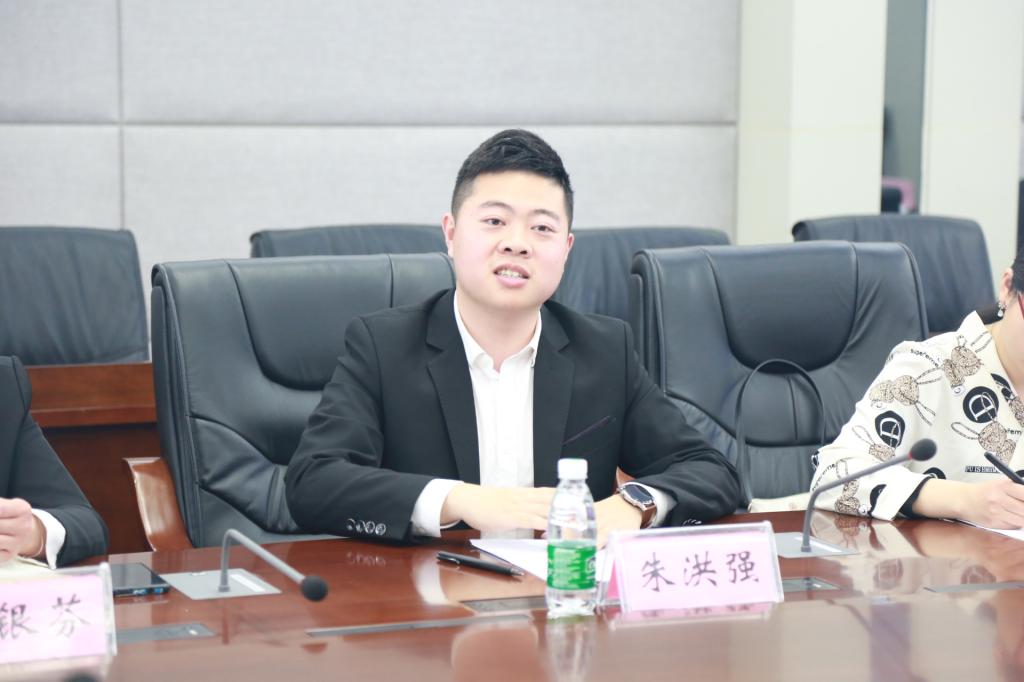 100万"晟兴奖学金"落户我校