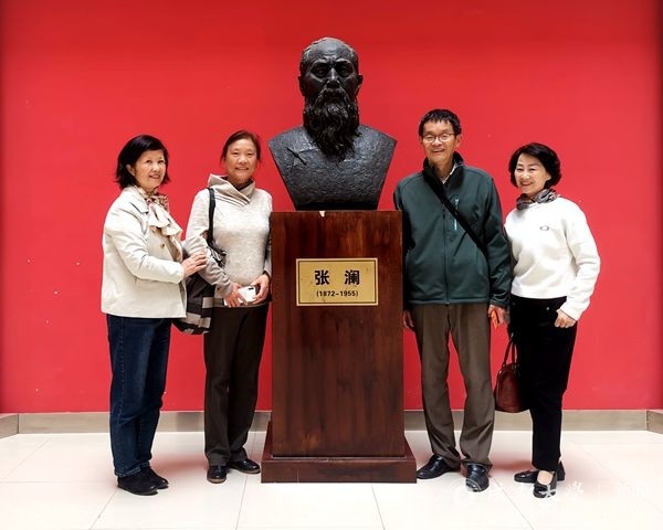 张学宪先生到访成都大学