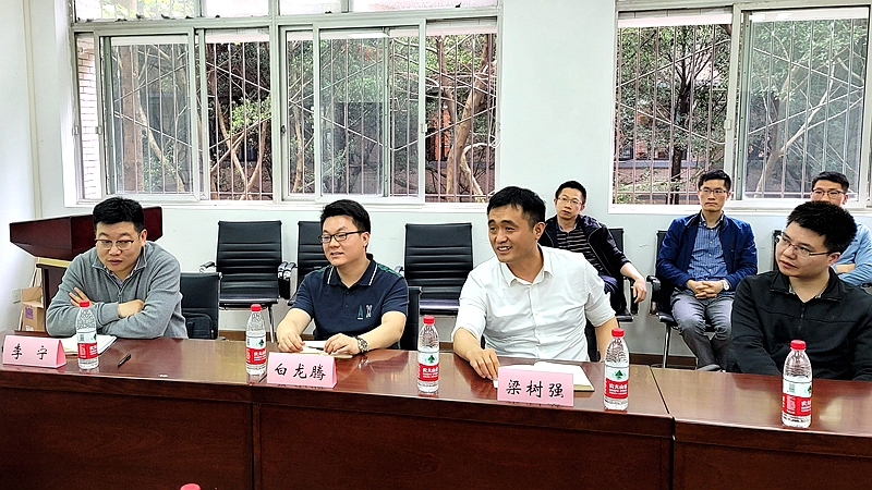 中国航天科技集团六院十一所专家一行访问航空航天学院
