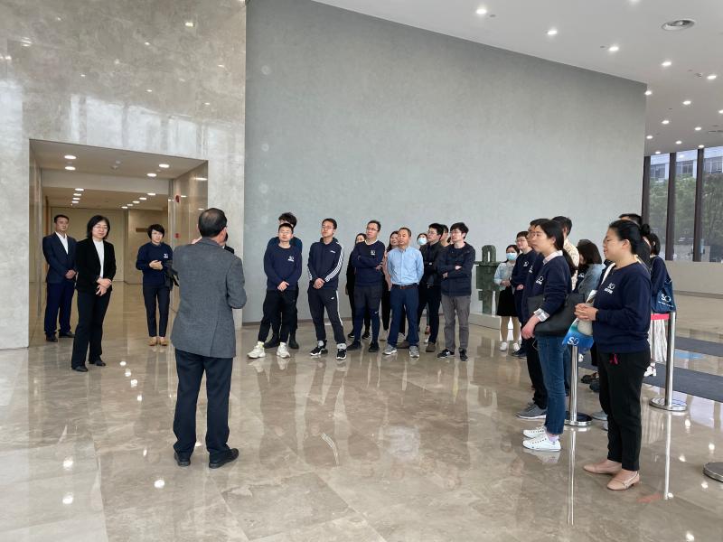 海洋学院组织教师参观校史博物馆