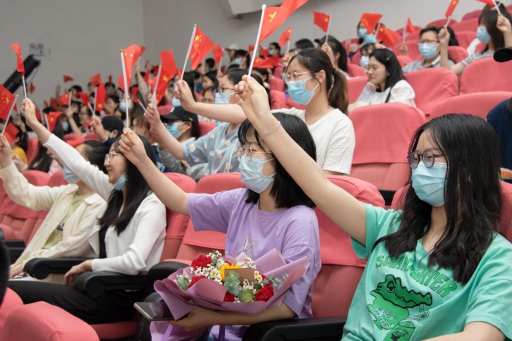 【党史学习教育】弦上谱诗篇 余音尚绕梁 “筝与诗”专场音乐会举行