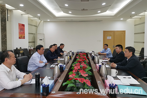​王发洲副校长走访甘肃、陕西行业单位