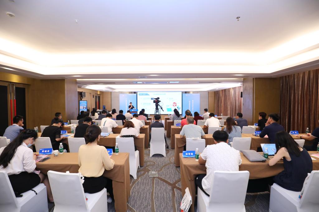 国际学院举办秋季招生发布会成立多语种项目中心