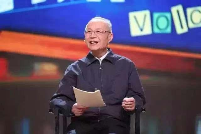 校领导赴京探望顾诵芬院士