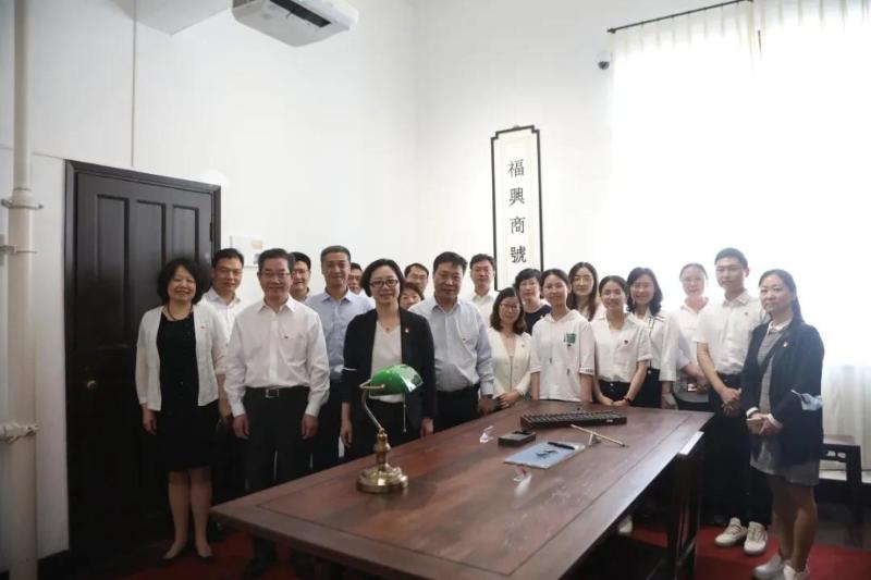 [党史学习教育]上海交通大学医学院师生代表瞻仰红色革命旧址