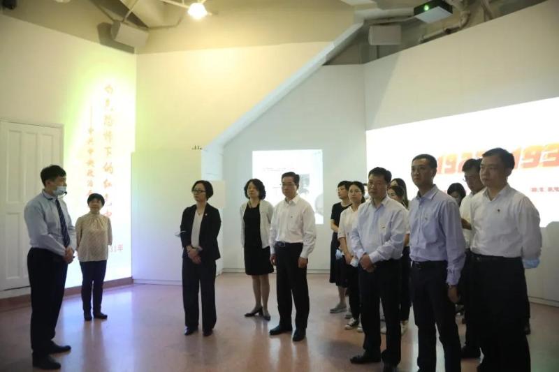 [党史学习教育]上海交通大学医学院师生代表瞻仰红色革命旧址