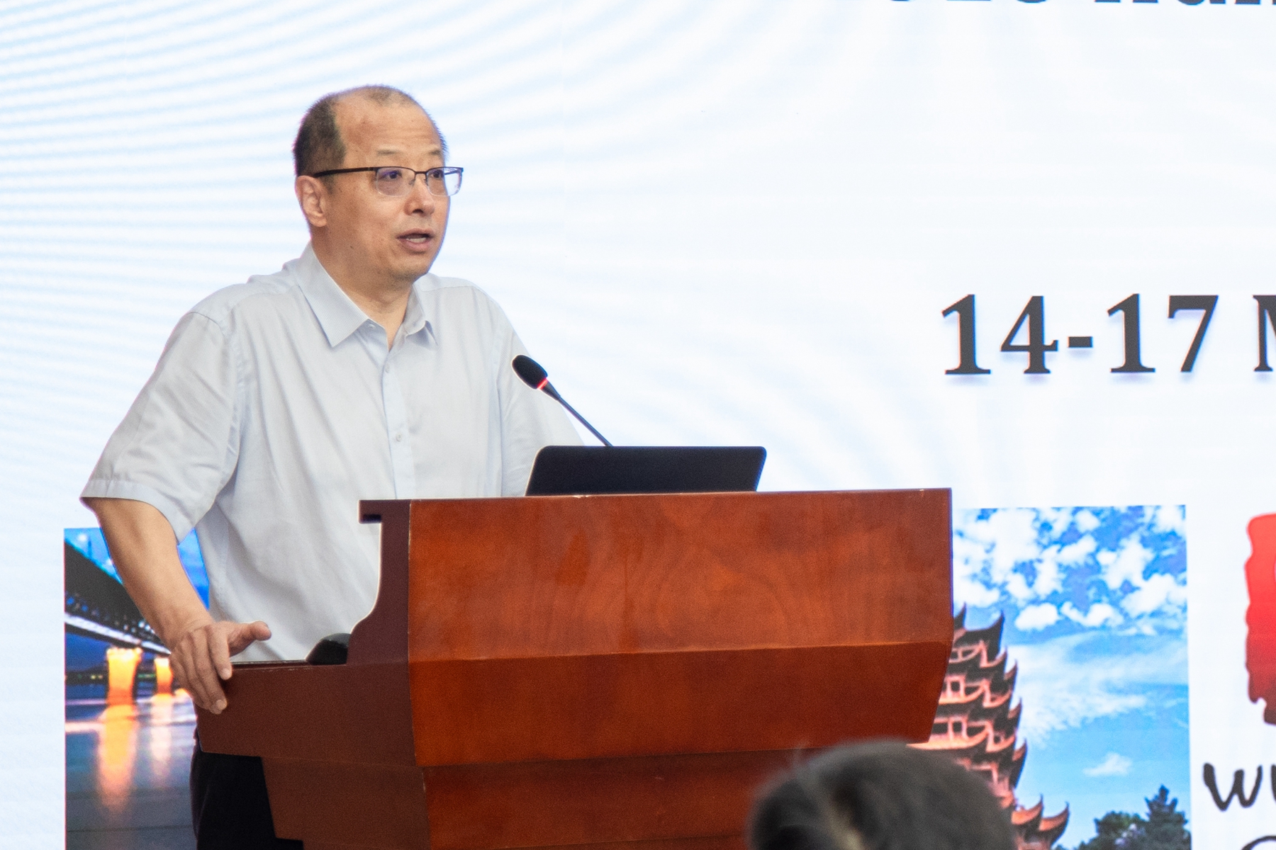 第十一届界面与污染国际学术研讨会在校召开