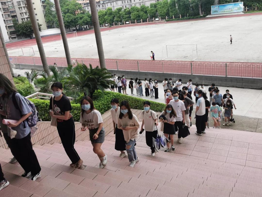 我校桂花岗校区3700名师生开展核酸检测