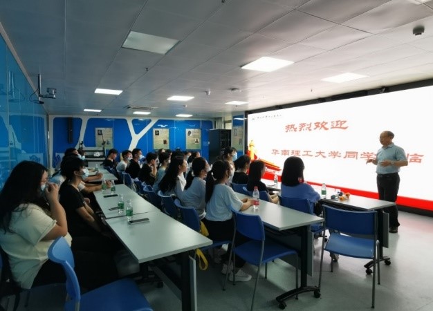 【我为群众办实事】生命之课，“救”在身边——中山医学院开展系列急救技能讲座和健康