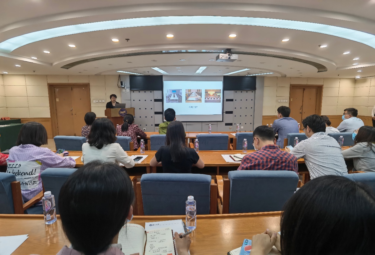 学校办公室举办党史知识讲座暨全校联络员业务交流