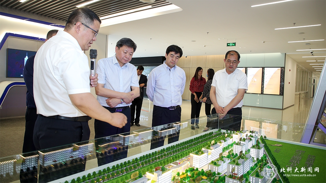 学校与北京市通州区人民政府签署战略合作协议