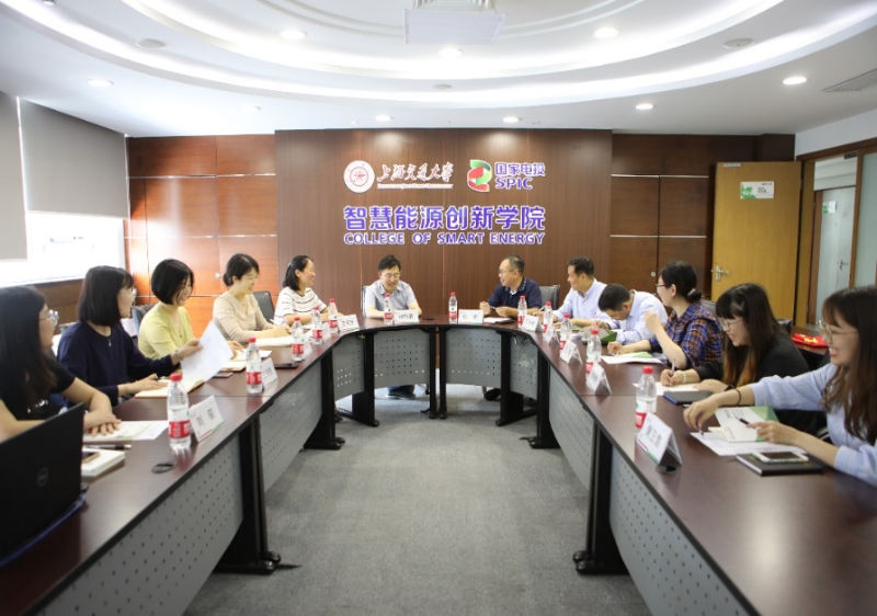 十四运组委会大型活动部督导组来我校检查十四运开幕式学生群众演员排演情况