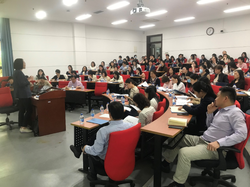 十四运组委会大型活动部督导组来我校检查十四运开幕式学生群众演员排演情况