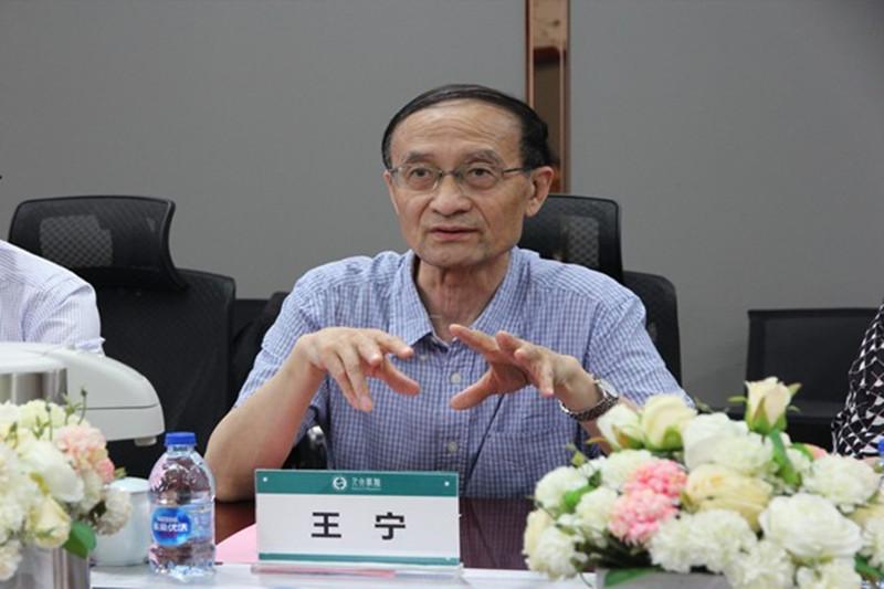 中央民族大学文学院到人文学院调研交流