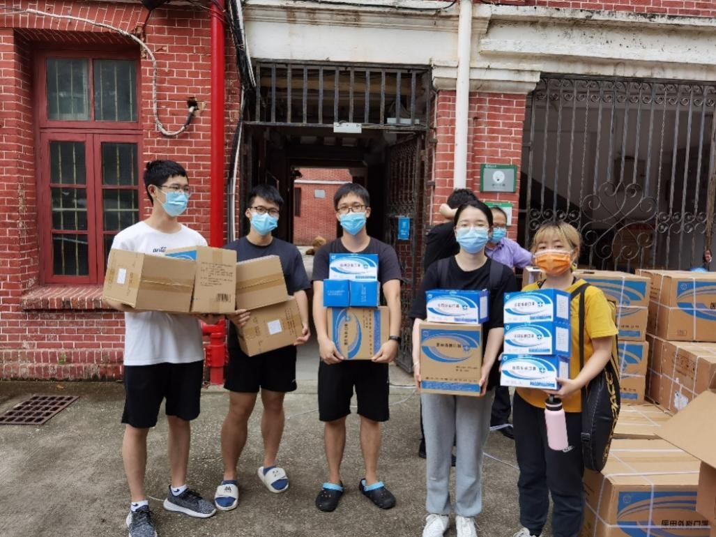 【我为群众办实事】抗疫防控，中山医在行动