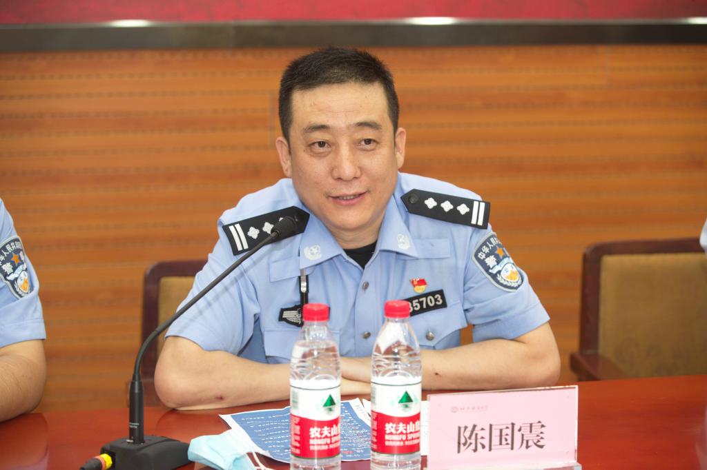 校警联合共筑平安——北语举行大学生安全教育网络成立暨校外辅导员聘任仪式