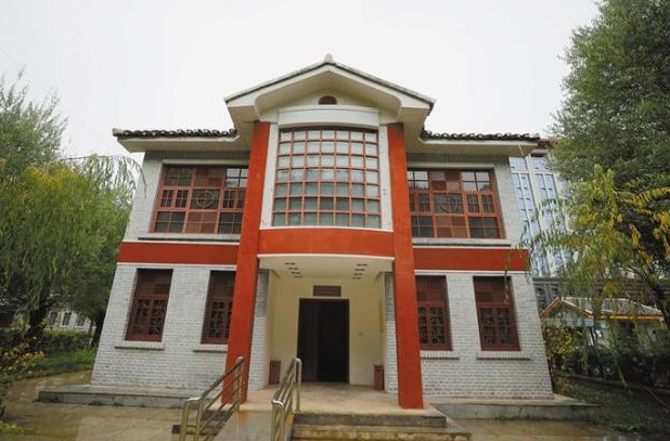 昌都市革命历史博物馆-西藏红色教育培训基地
