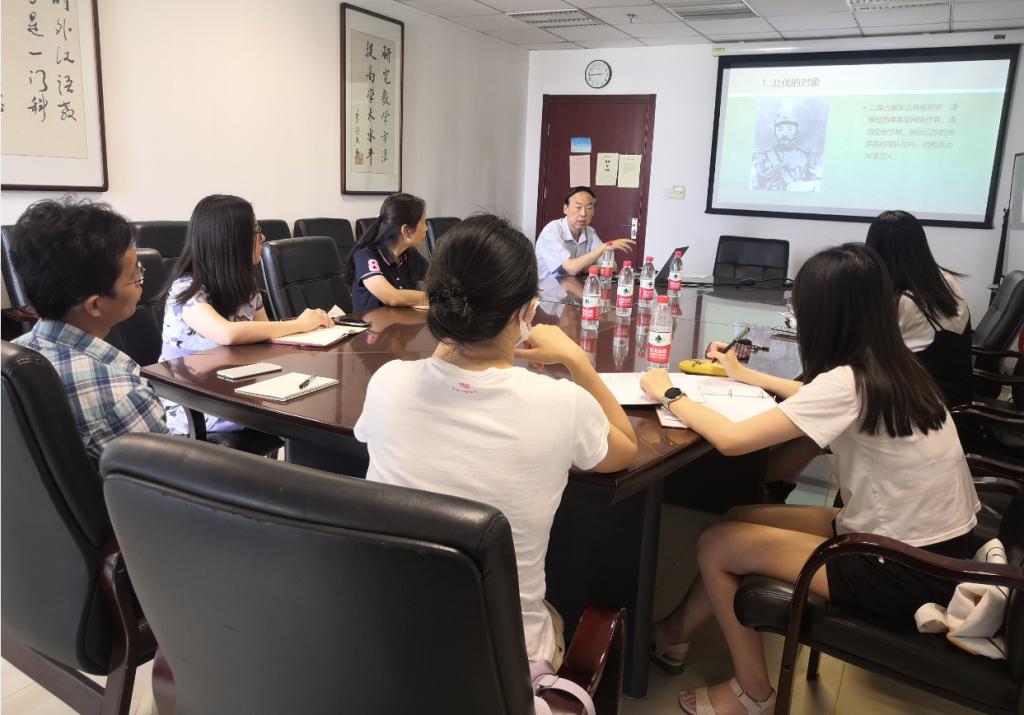 【党史学习教育】语言认知科学学科创新引智基地直属党支部书记王建勤讲党课