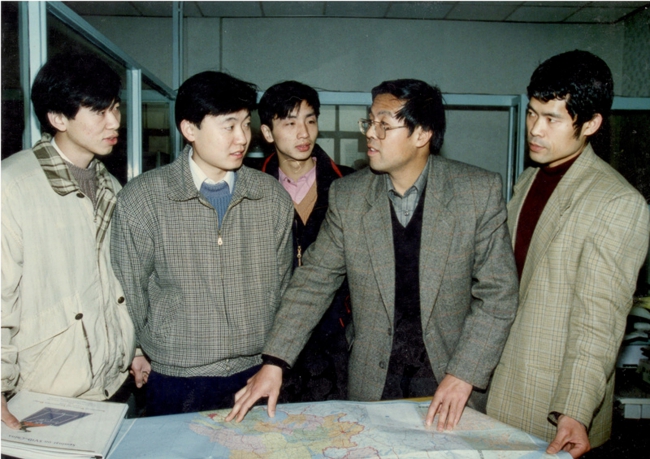 交通运输工程学院杨东援教授荣获“中国交通教育终身成就奖”
