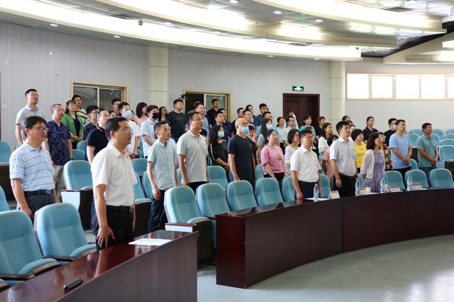 我校“至善”二期——“药物政策与法规”高级研修班开班