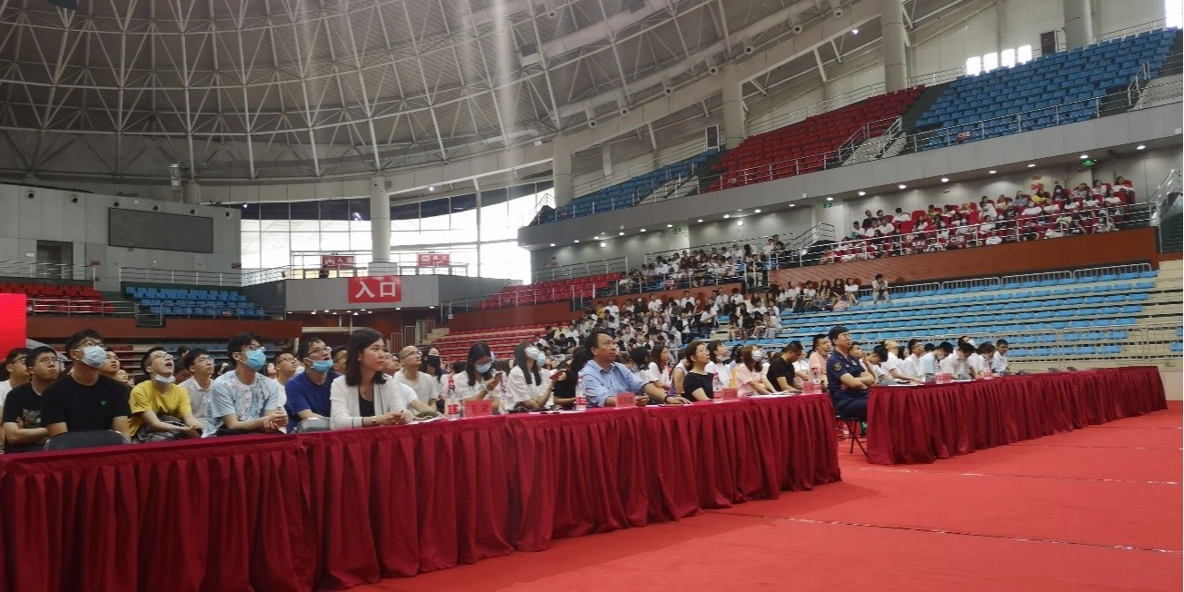 2021级规培专硕研究生新生安全教育暨入学教育培训会圆满成功