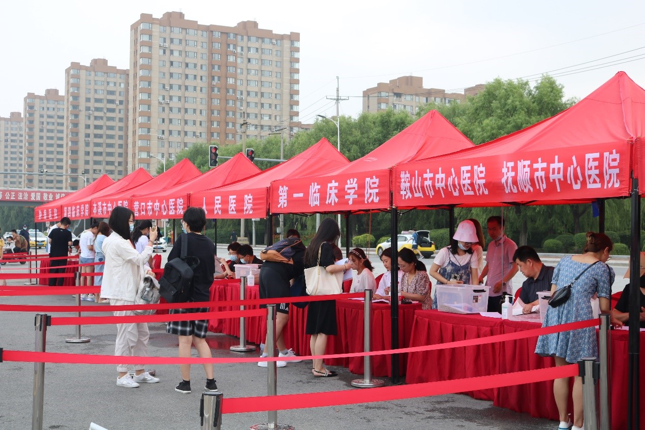 我校2021级临床医学、口腔医学硕士专业学位研究生新生入学报到