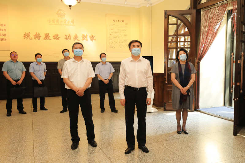 黑龙江省副省长杨博来校调研
