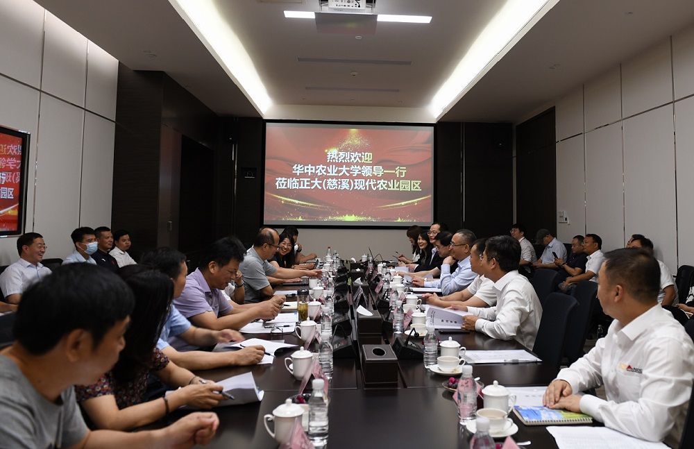 学校组织学院院长赴浙江专题学习考察