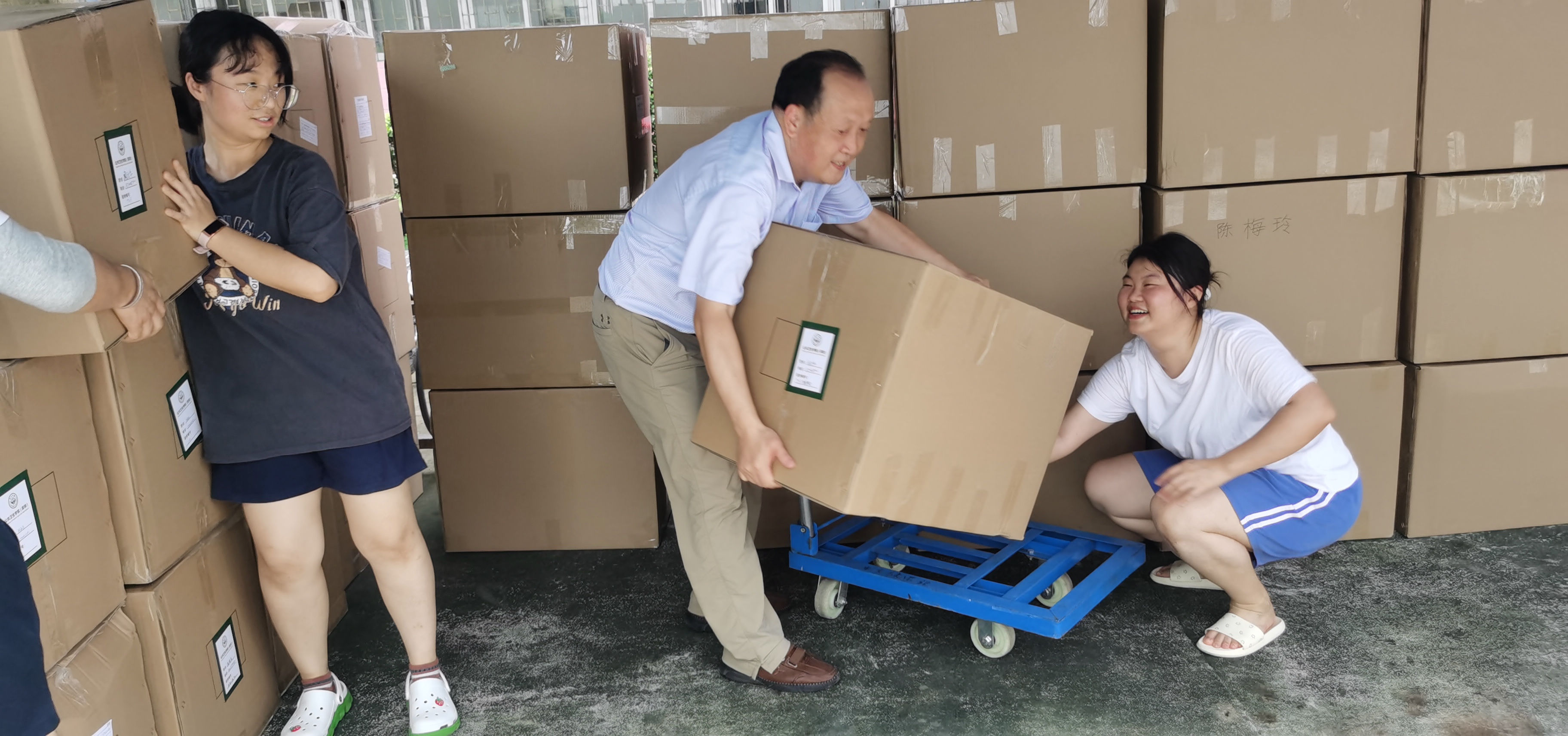 深圳校区，我们来了！公共卫生学院（深圳）首批本科生入驻