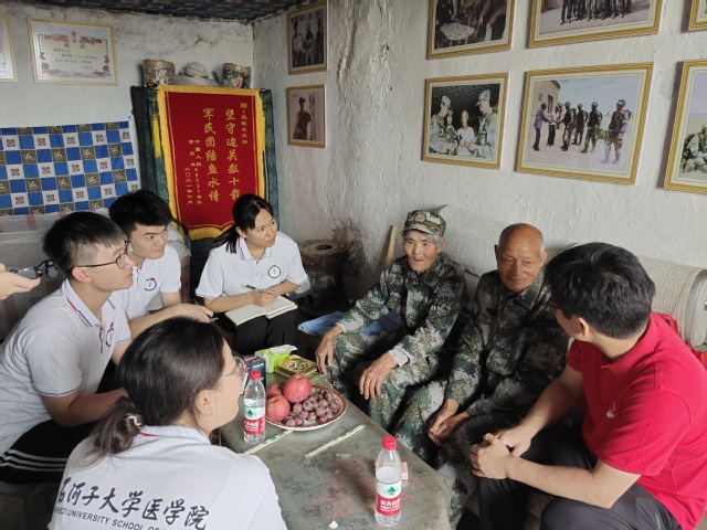 【暑期“三下乡”】医学院实践团赴九师开展社会实践　感悟戍边精神　筑梦民族团结