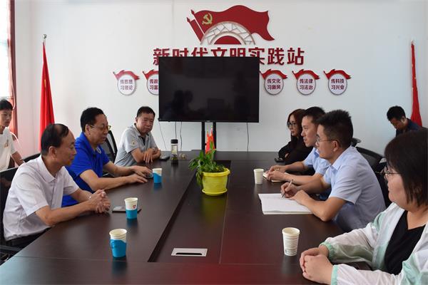 副校长李友军一行赴汝阳县调研指导乡村振兴和灾后农业生产恢复工作
