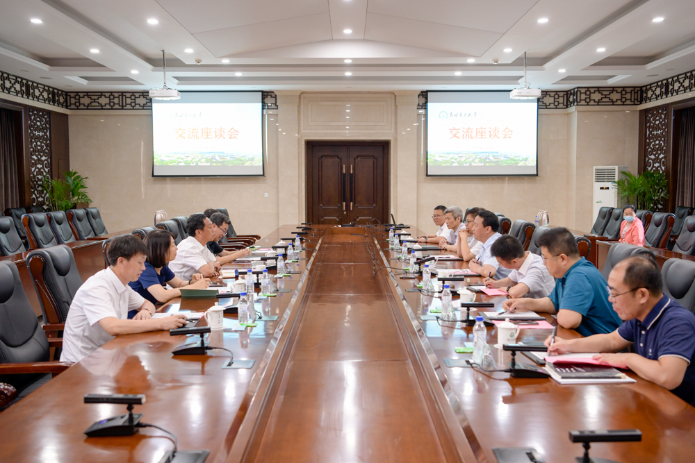 沈阳工程学院调研组一行来我校调研