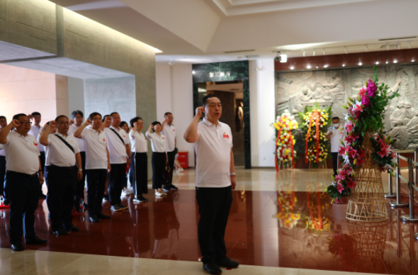 王胜本副校长带队赴李大钊纪念馆开展党史学习教育