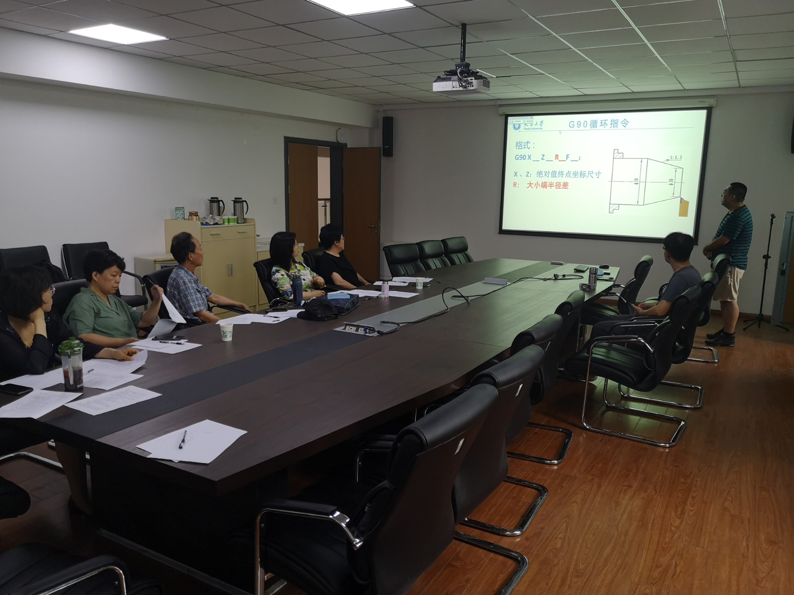 金工\工训青年教师微课比赛校内选拔教研活动圆满结束