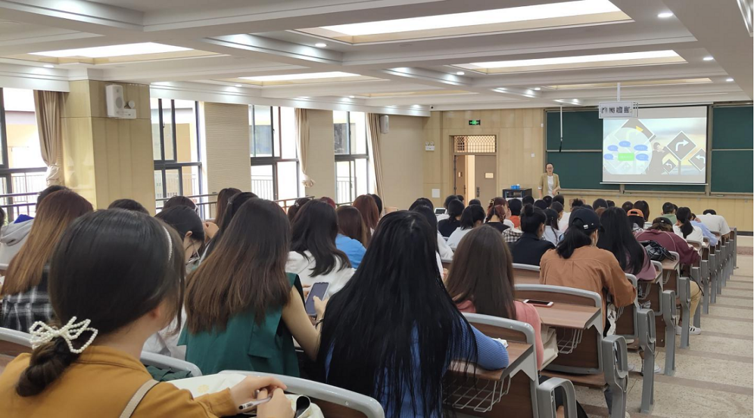 中华职业学院开展“高质引领、高薪就业”大学生就业帮扶活动