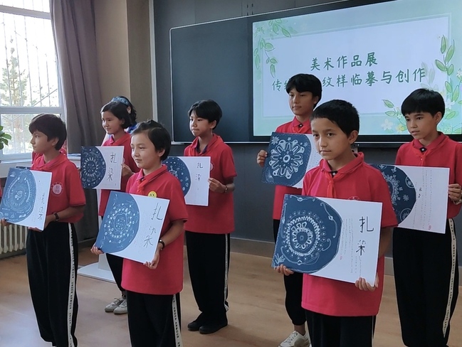 我校“童心飞扬 梦想起航”教育帮扶亚喀艾日克乡中心小学夏令营活动顺利闭营