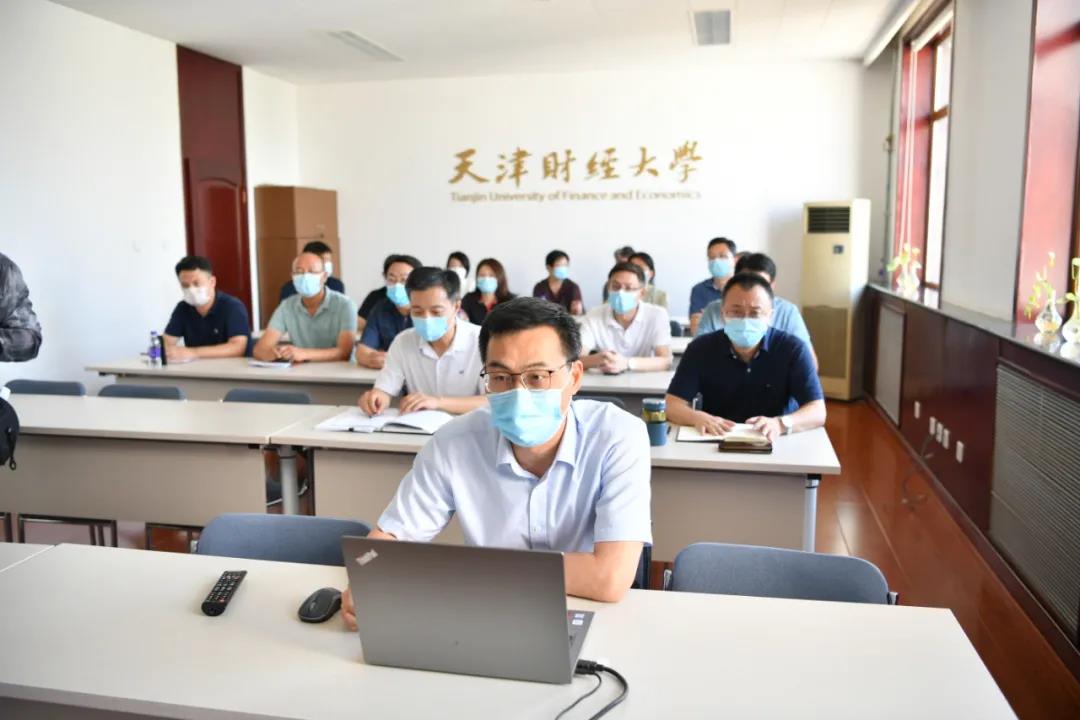 校领导现场指挥指导2021年秋季学期疫情防控应急演练工作