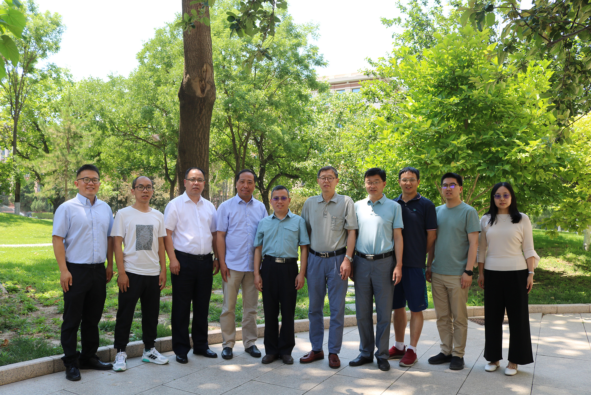 我校首次获批国家自然科学基金创新研究群体项目