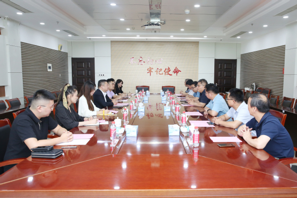山东国立涉外职业学校向学校（科学院）捐赠防疫物资