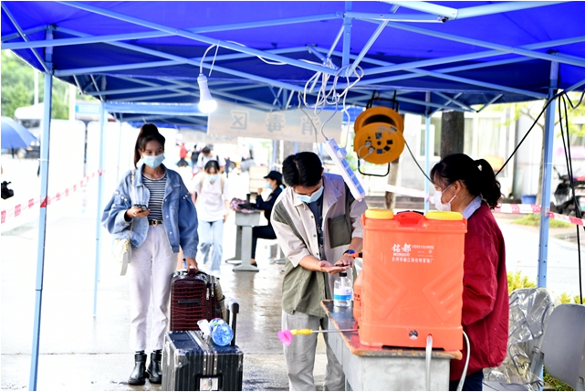 新学期，新气象——我校迎来2021年秋季学期第一批返校学生