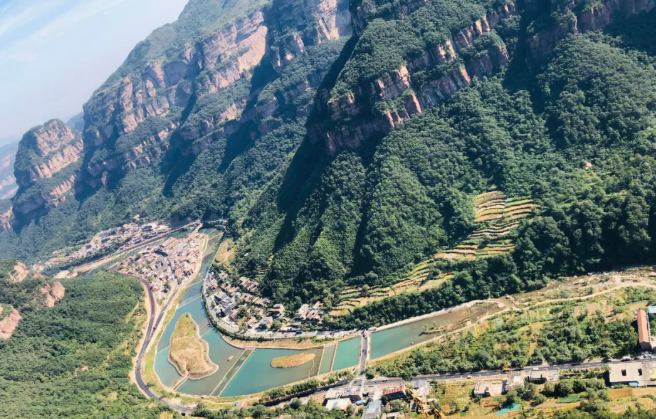 党建活动-弘扬红旗渠精神 牢记践行党的初心——党性教育培训学习心得