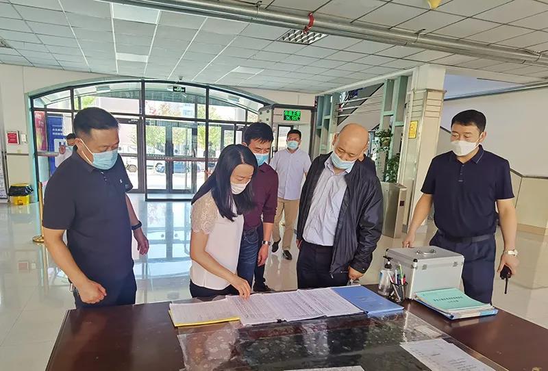 省教育厅疫情防控工作专项督导组来我校检查工作