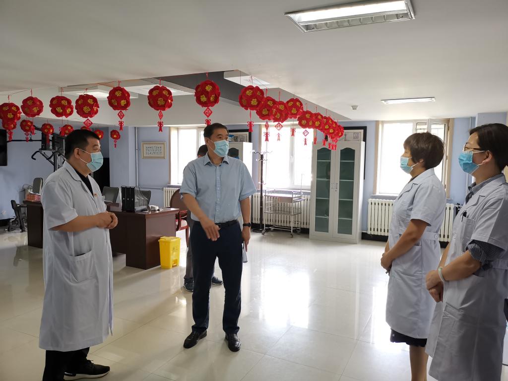 学校疫情防控工作督导检查组深入基层认真开展督导检查工作