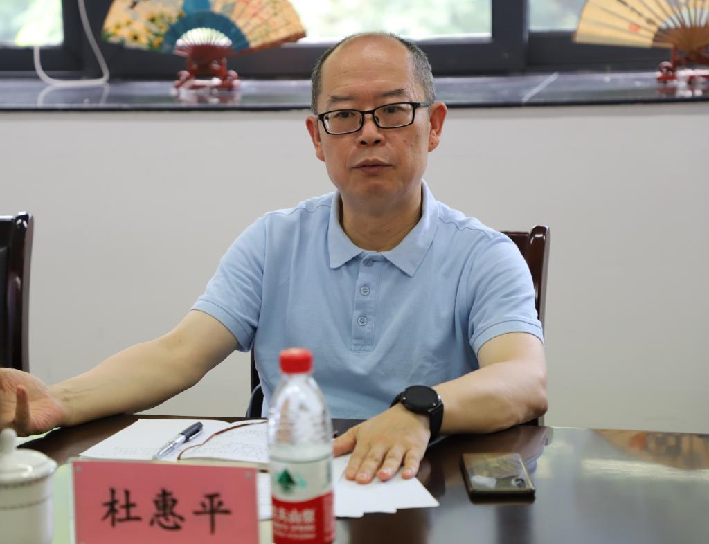 杜惠平校长到经济金融学院调研指导工作