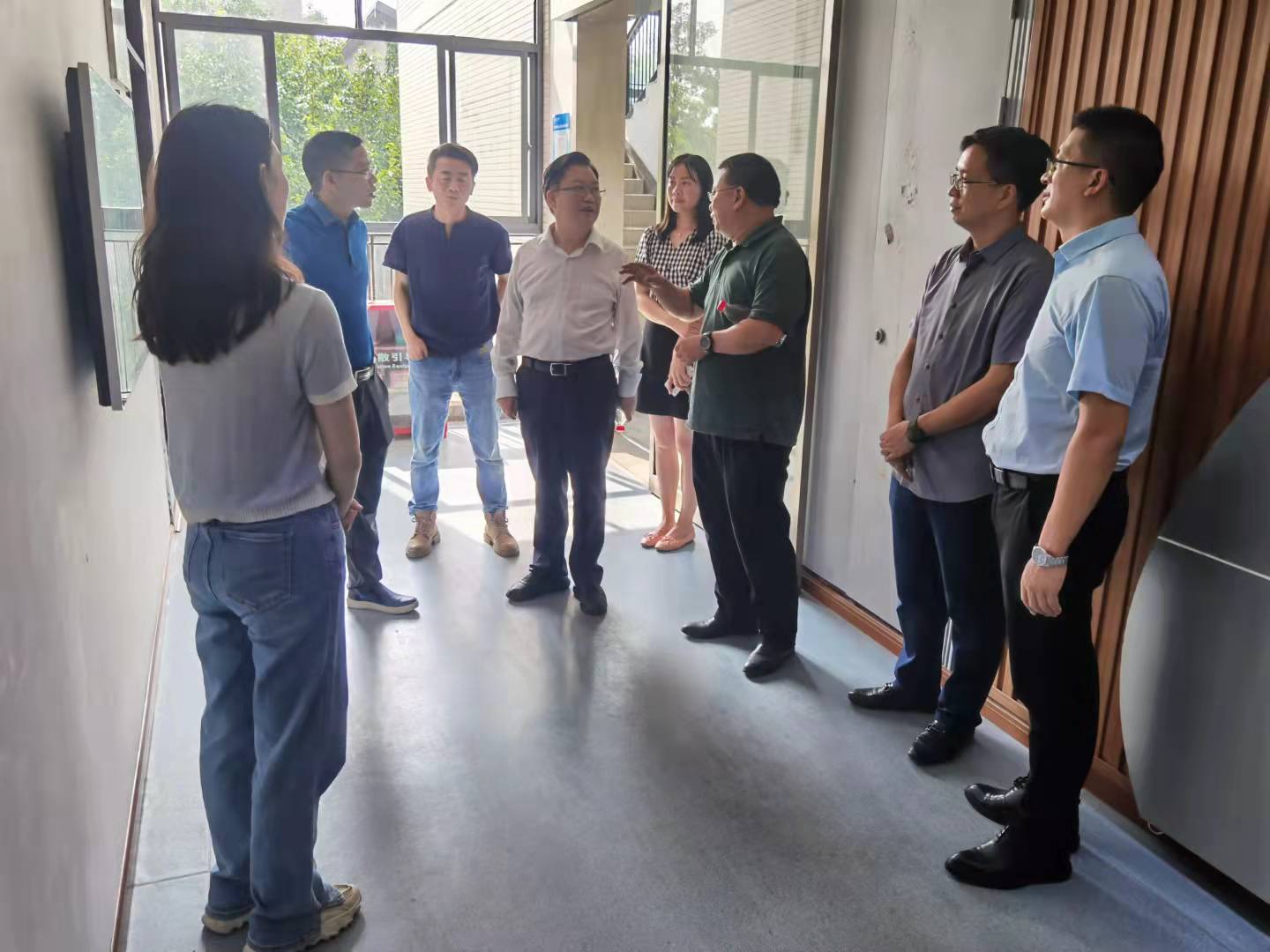 党委书记康骞到材料科学与工程学院调研指导工作