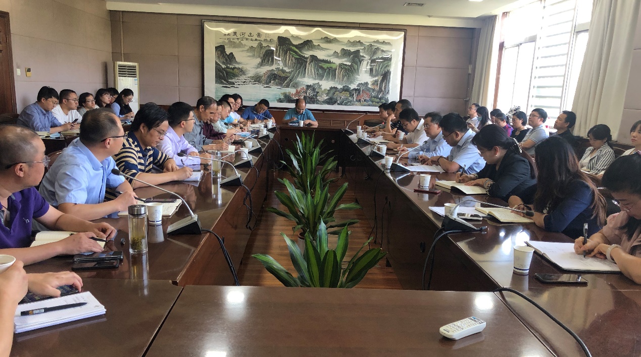 2021年秋季学期研究生工作例会召开