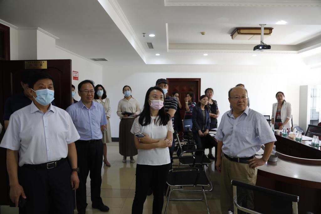 省教育厅领导到我校督导检查2021年秋季学期开学疫情防控工作