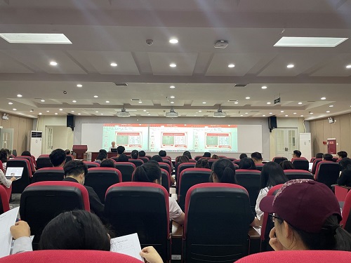 我校开展2021年新进教师校内岗前培训