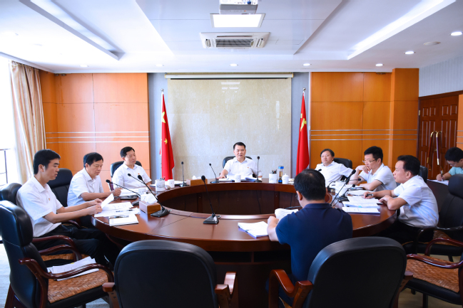 校党委常委会专题研究秋季学期新冠肺炎疫情防控工作