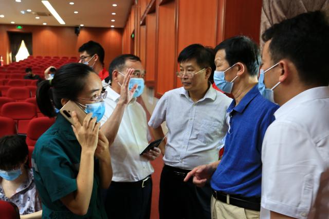 我校开展新冠疫苗接种进校园服务